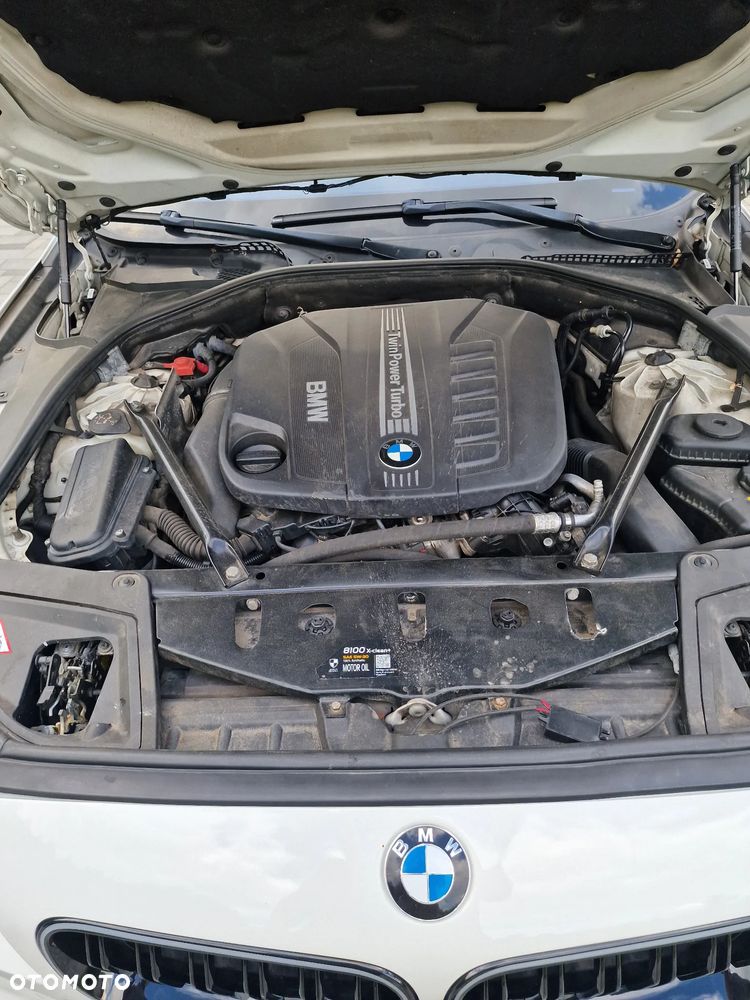 BMW Seria 5 530d xDrive - 36