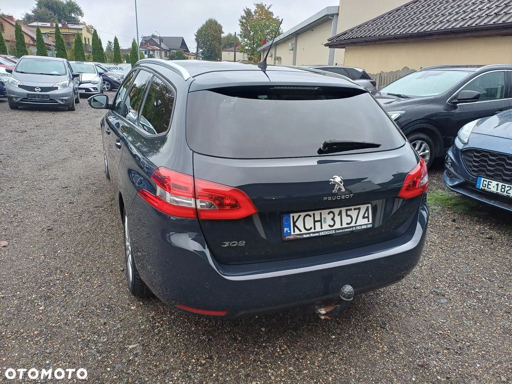 Peugeot 308 SW PureTech 110 Stop & Start Allure - 4