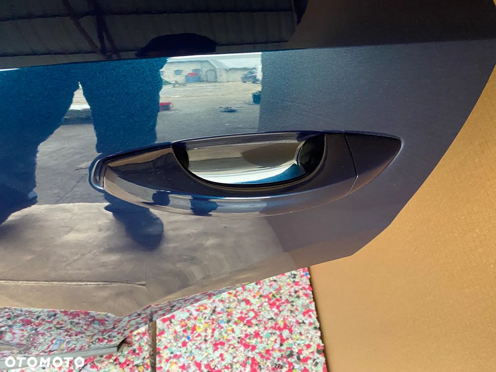 AUDI Q3 83A komplet drzwi przód tył lewe na lewą st. kolor B9 B9 LX5E 32km - 13