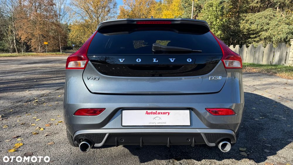Volvo V40 D3 Geartronic RDesign - 8