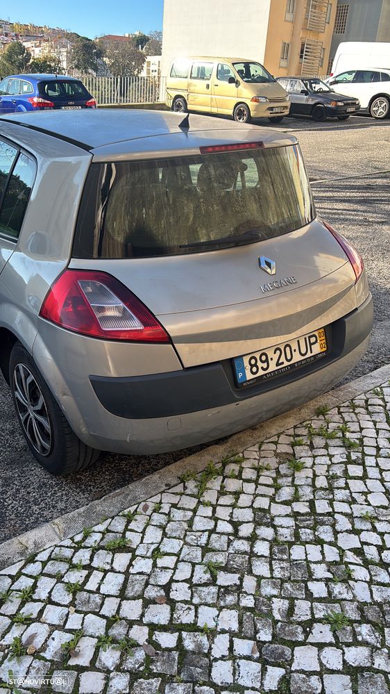 Renault Mégane 1.5 dCi L. Privilège - 7