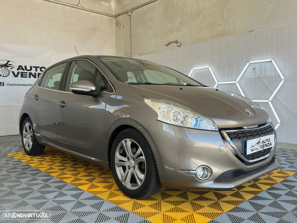 Peugeot 208 e-HDi FAP 92 Stop&Start Style - 3