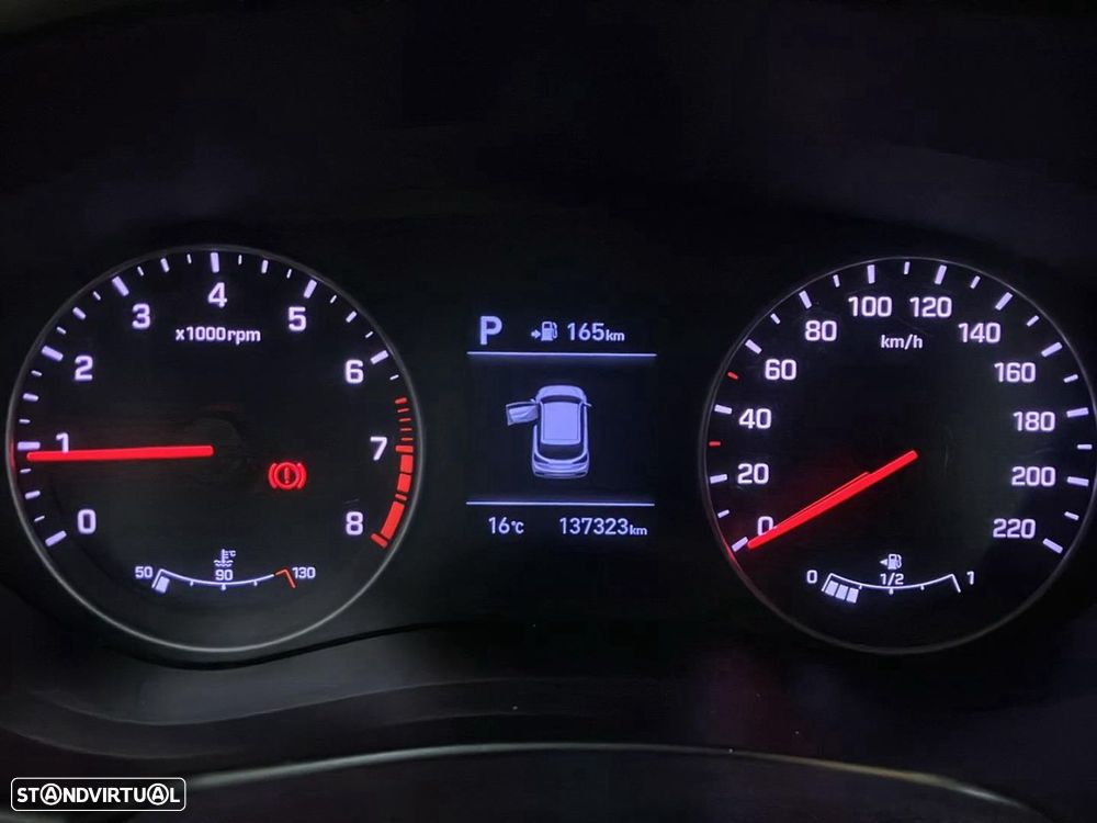 Hyundai i20 1.0 T-GDI Style DCT - 13