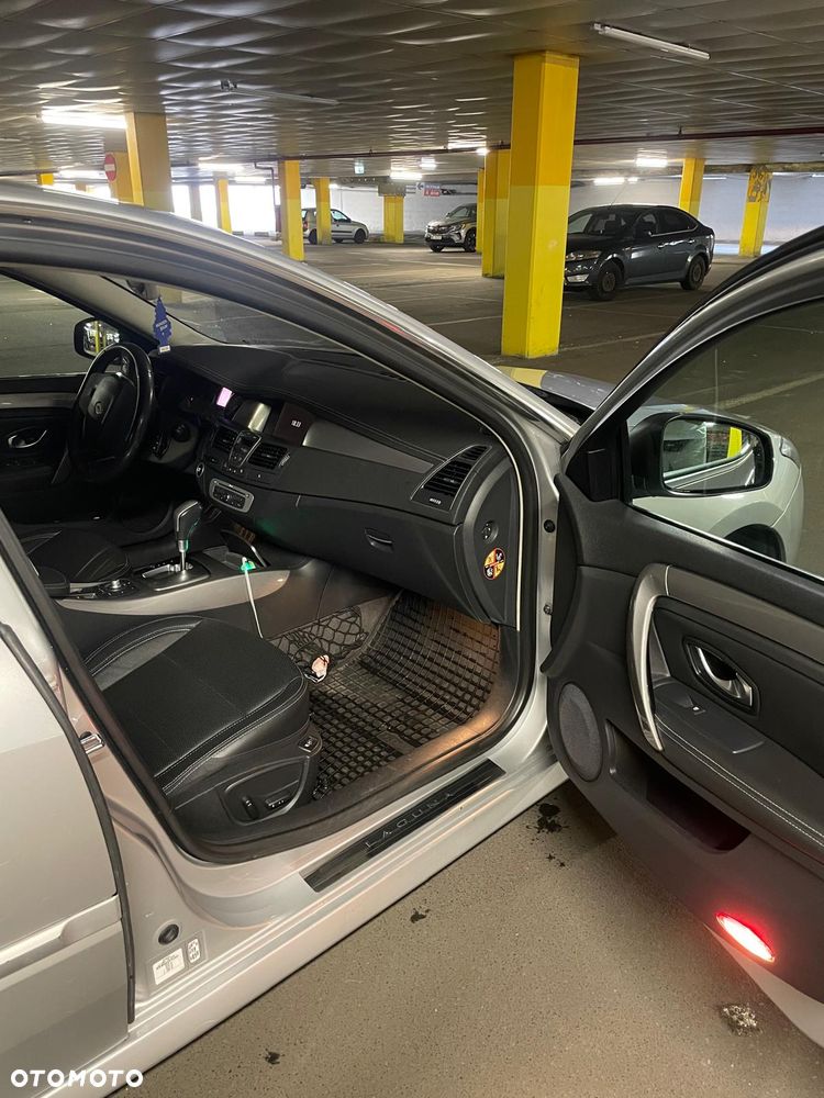 Renault Laguna 2.0 dCi Initiale - 10