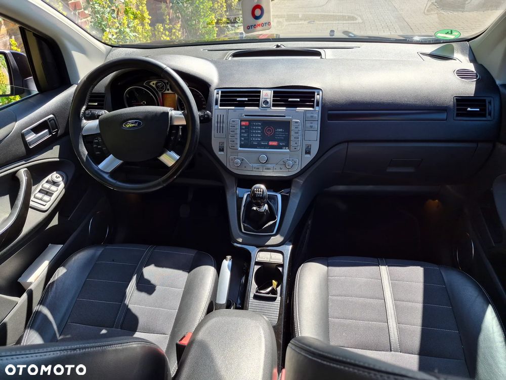 Ford Kuga 2.0 TDCi Titanium - 9