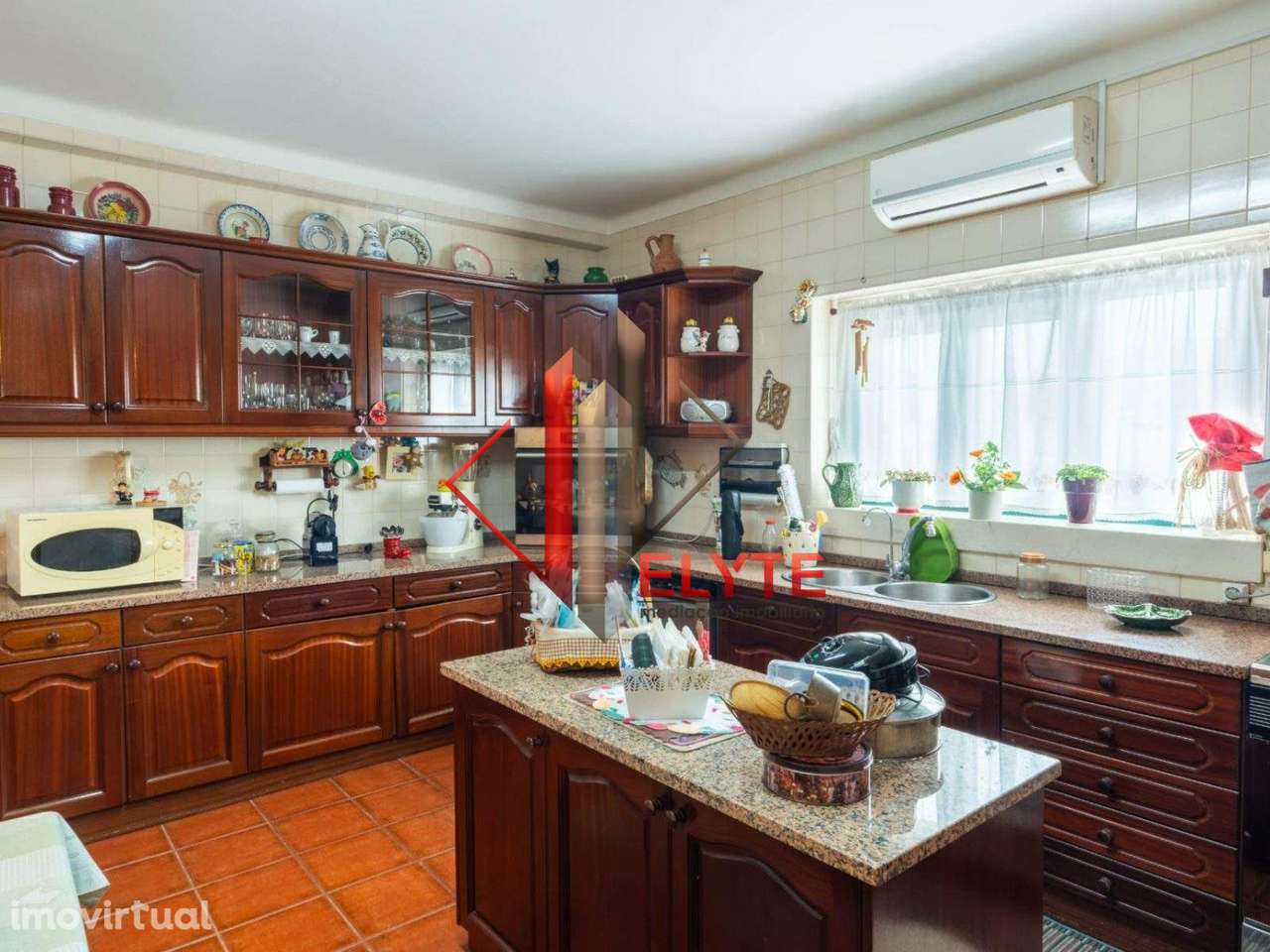 Moradia T7 no centro de Samora Correia - Grande imagem: 4/60