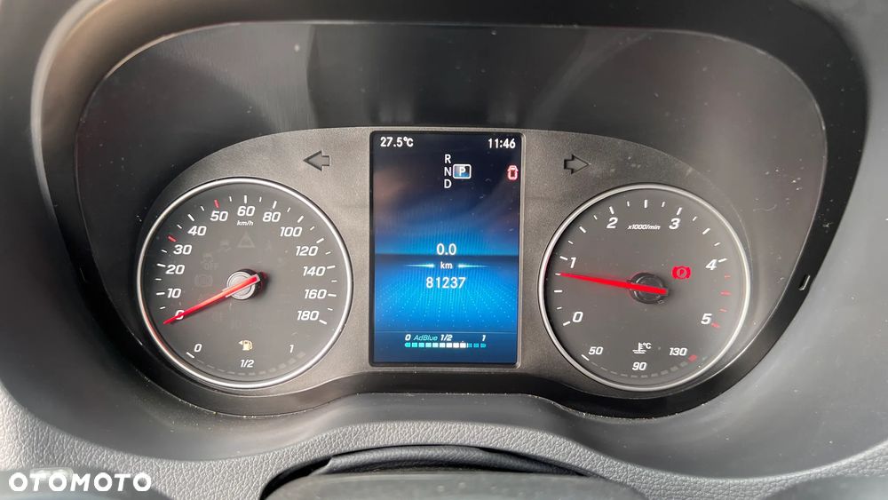 Mercedes-Benz Sprinter 319 CDI - 22