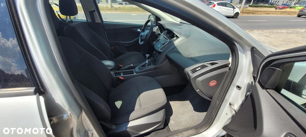 Ford Focus 1.5 TDCi Trend - 19