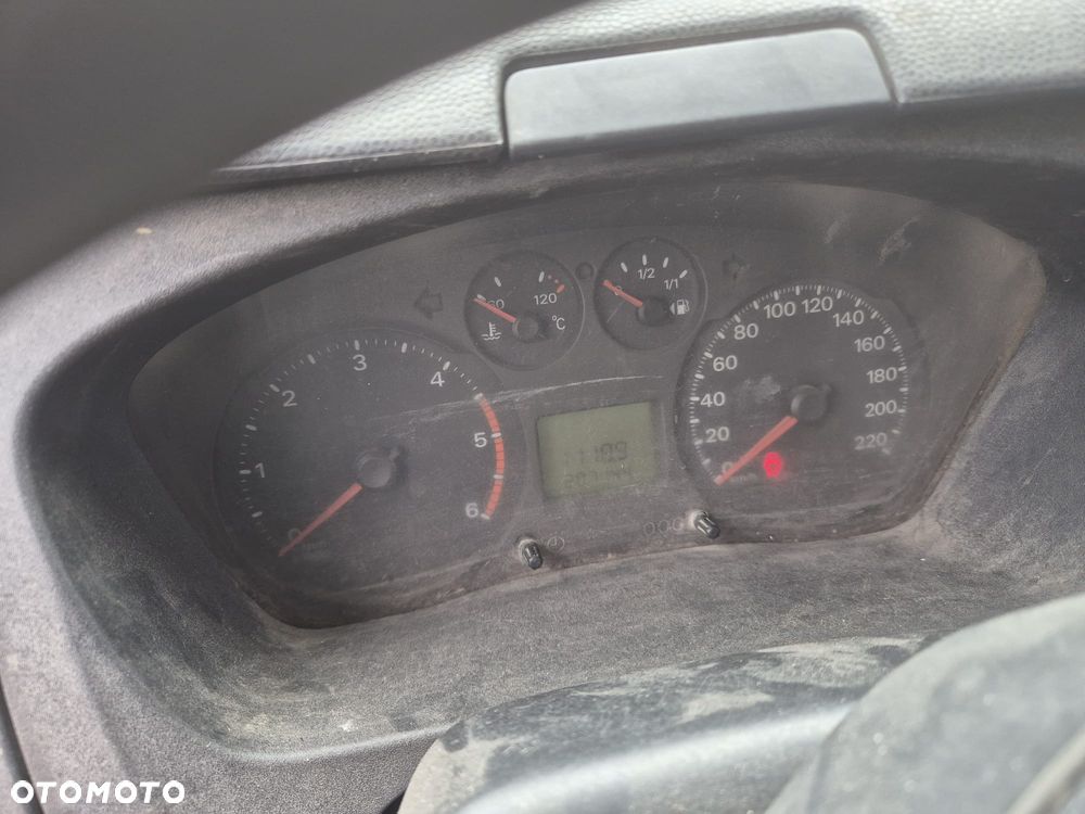 Ford Transit - 4