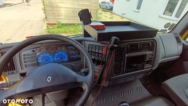 Renault MIDLUM 220 .10/B - 8