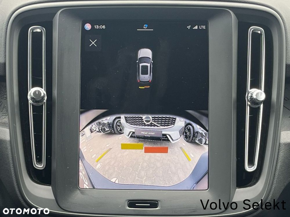Volvo XC 40 - 23
