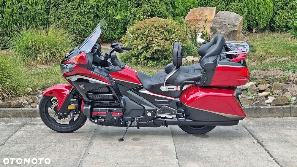 Honda GL - 27