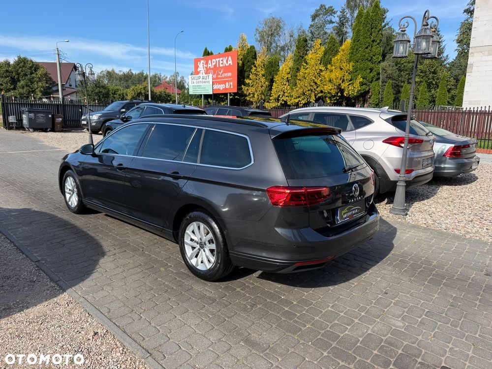 Volkswagen Passat 1.5 TSI EVO Elegance - 38