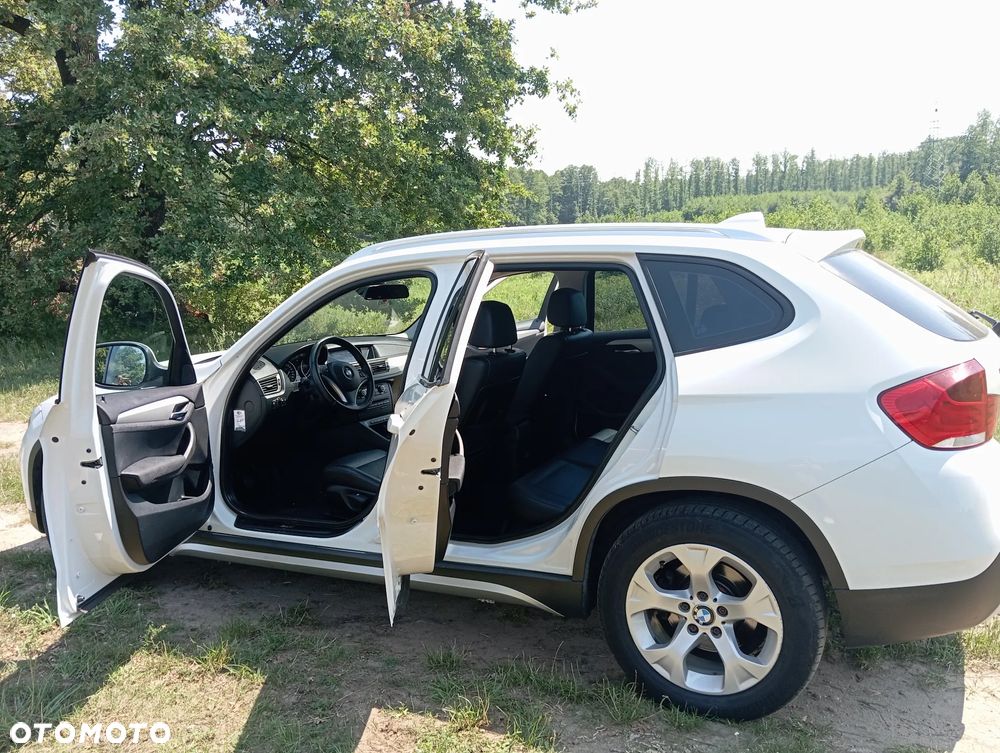 BMW X1 sDrive18d - 11