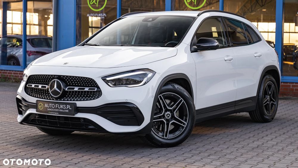 Mercedes-Benz GLA 250 AMG Line - 2
