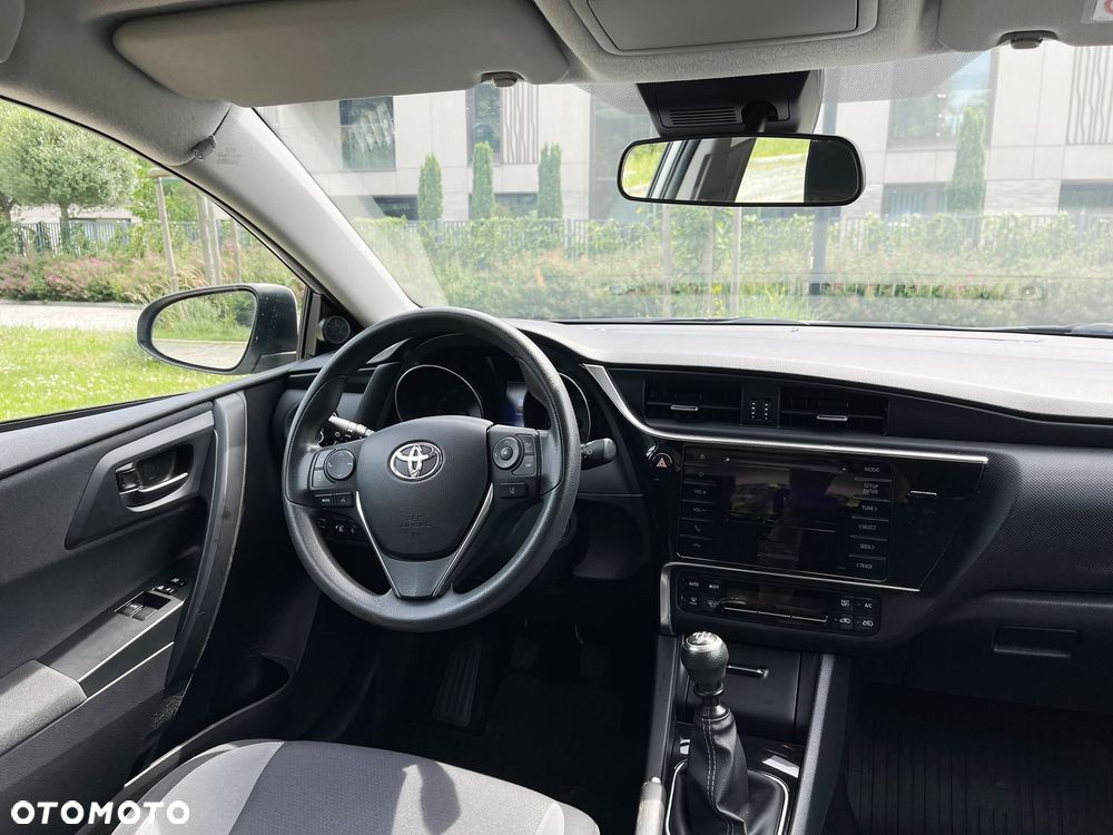 Toyota Auris 1.6 Active - 18