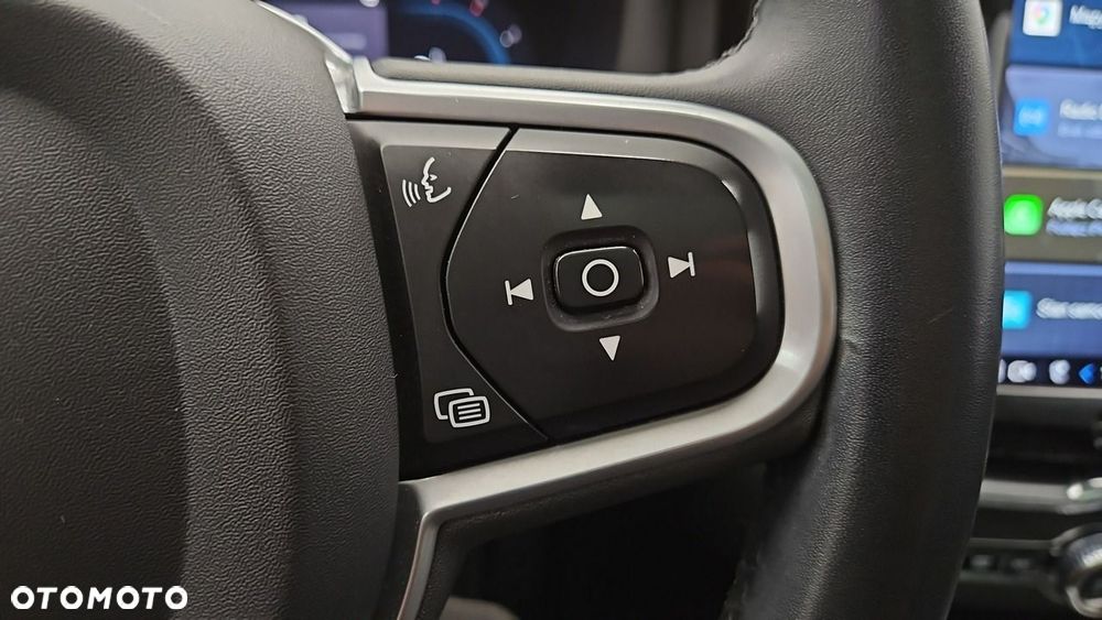Volvo XC 60 B4 D Momentum Pro - 16