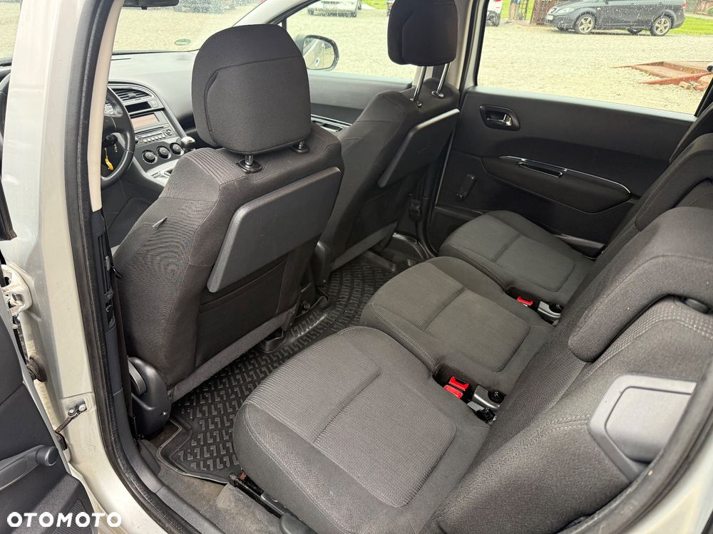 Peugeot 5008 1.6 Access 7os - 11