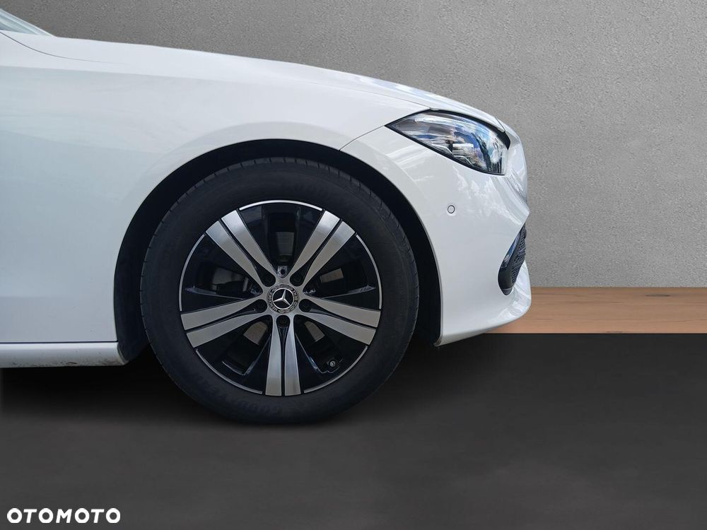 Mercedes-Benz Klasa C 180 mHEV Avantgarde - 15