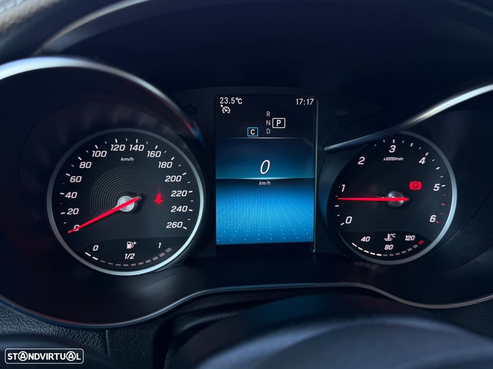 Mercedes-Benz GLC 300 d 4Matic - 27