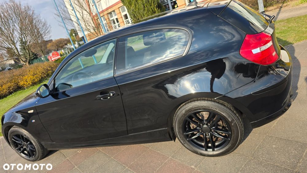 BMW Seria 1 116i Edition Sport - 8