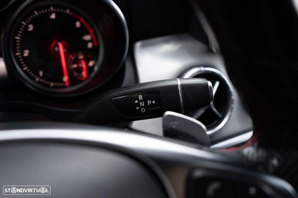 Mercedes-Benz CLA 220 d Shooting Brake AMG Line Aut. - 41