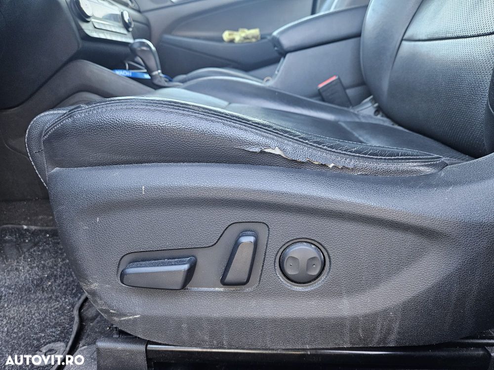 Hyundai Tucson 1.6 Turbo 4WD DCT Premium - 8