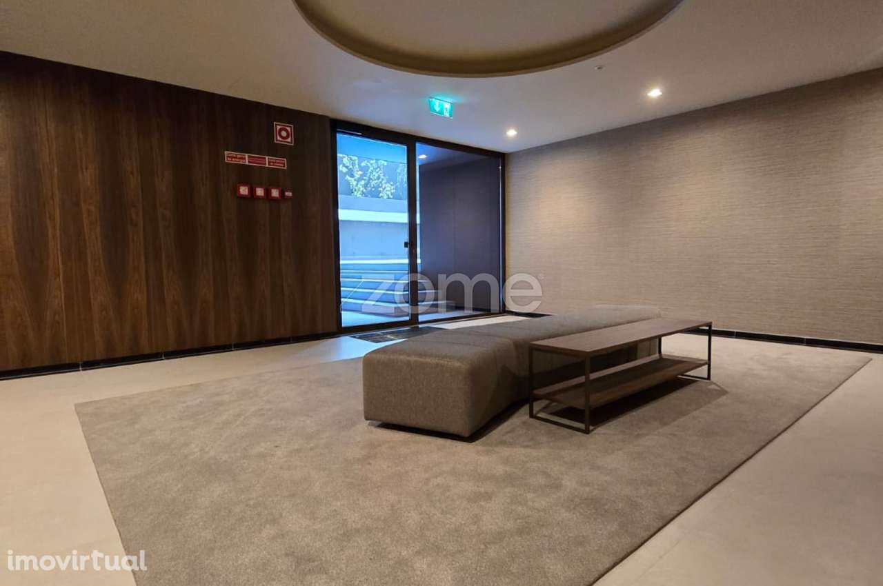 T4 Yard - Jardins Arrábida - 9º andar - Grande imagem: 2/29