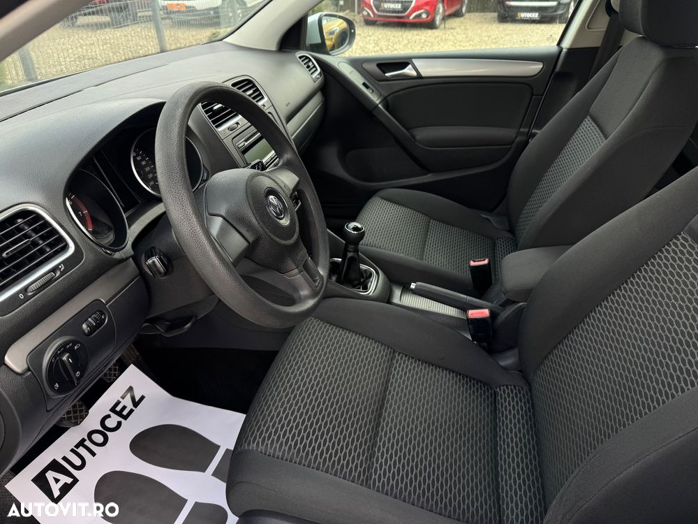 Volkswagen Golf 1.6 Highline - 10