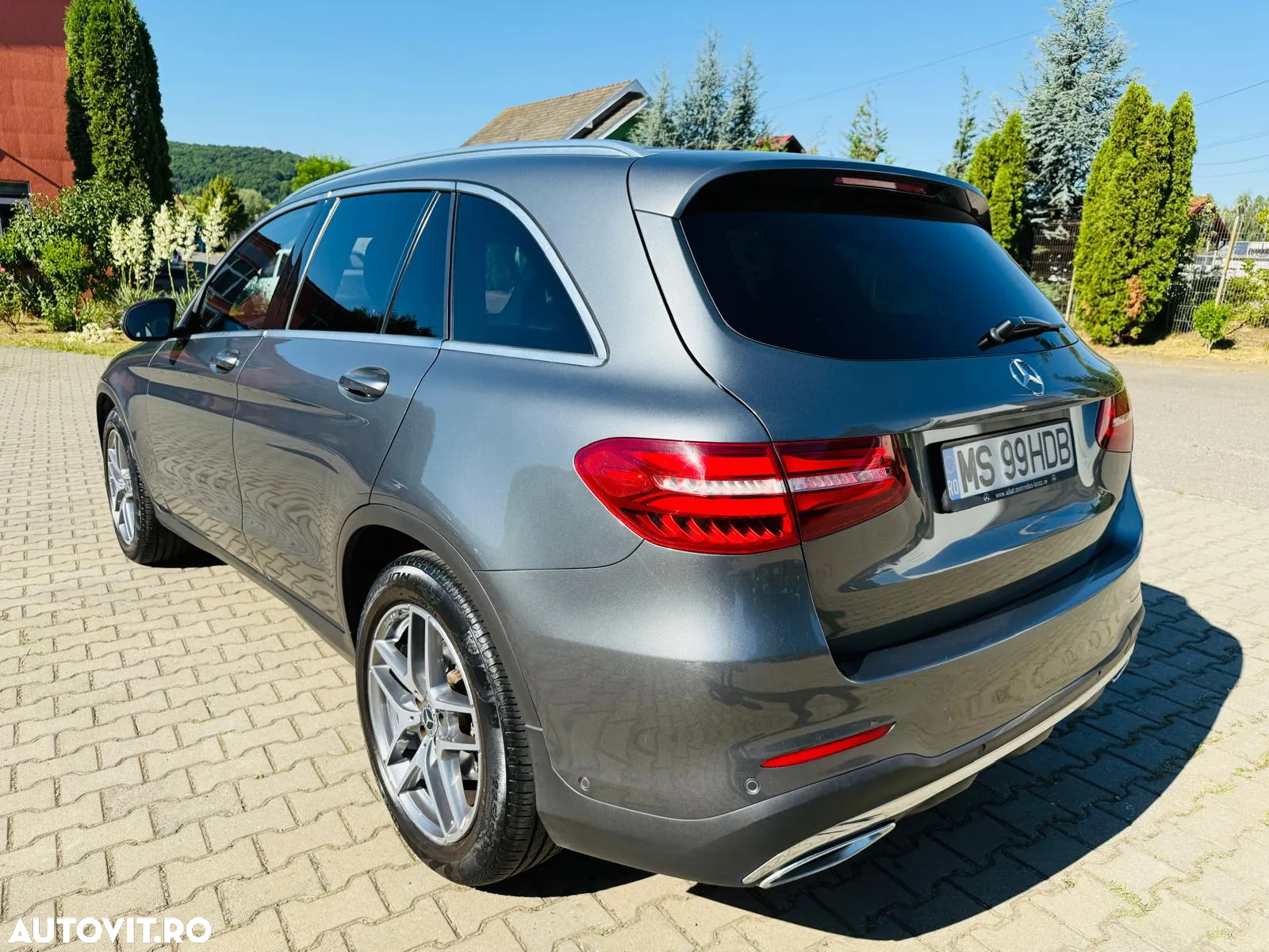 Mercedes-Benz GLC 250 d 4MATIC - 3