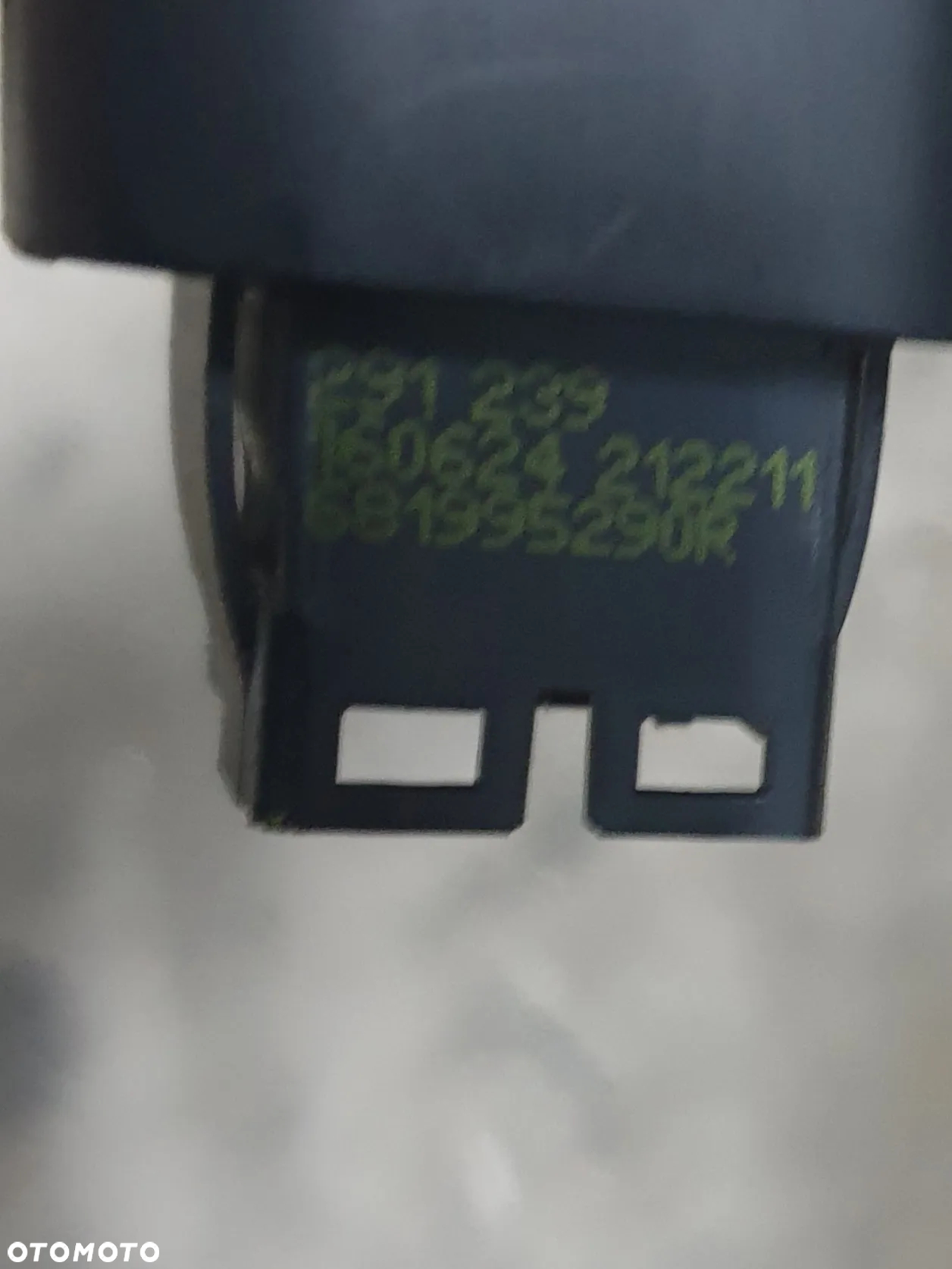 Wyłącznik Włącznik Airbag Zaślepka boczna konsoli Smart Fortwo III A4536808100 681995290R - 7