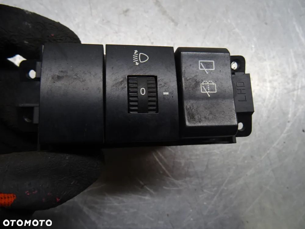 SSANGYONG RODIUS I 04-07 PANEL PRZEŁĄCZNIKÓW PRZEŁĄCZNIK ŚWIATEŁ - 1