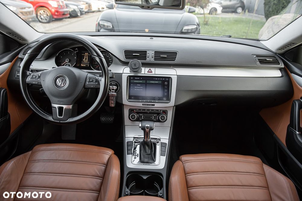 Volkswagen Passat 3.6 V6 4Motion DSG Exclusive - 6