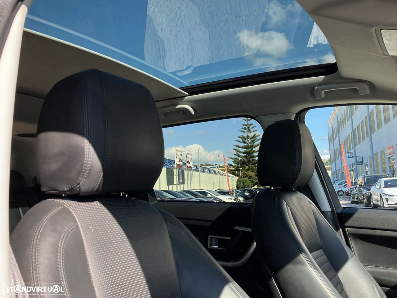 Land Rover Discovery Sport 2.0 eD4 HSE - 20