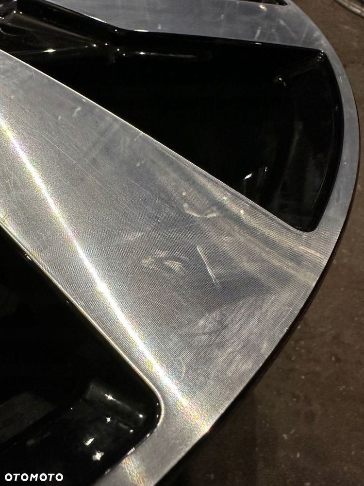 Felga Alu 1szt Volvo EX90 32134885 9J 21 ET38,5 5x108 - 3
