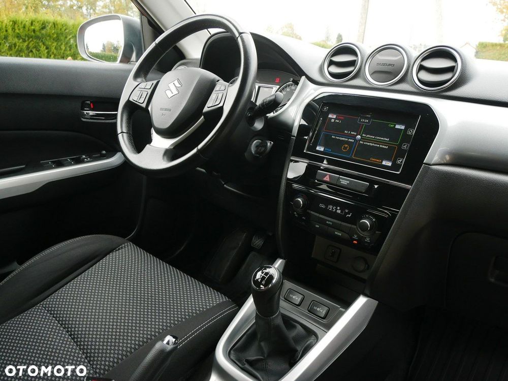 Suzuki Vitara 1.6 (4x4) Allgrip Comfort - 26
