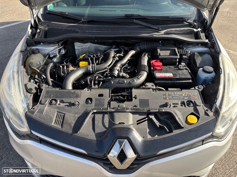 Renault Clio 0.9 TCe Limited Bi-Fuel - 16