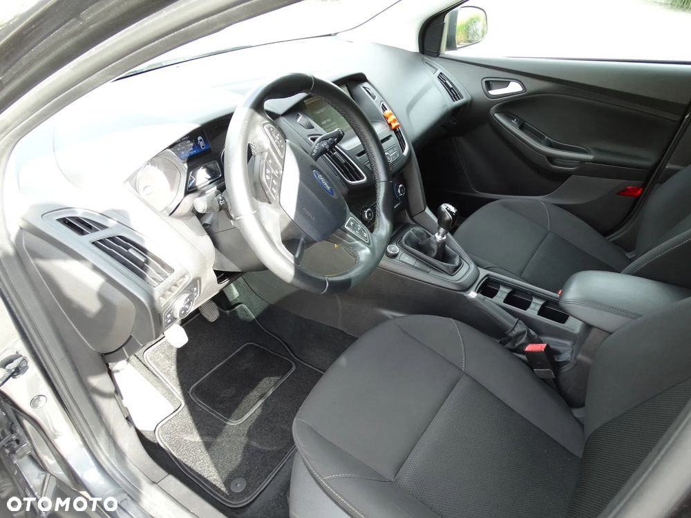 Ford Focus 1.0 EcoBoost Edition - 26