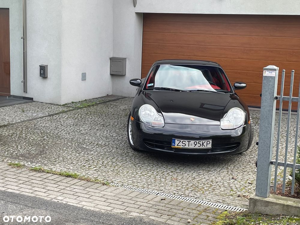 Porsche 911 Carrera - 6