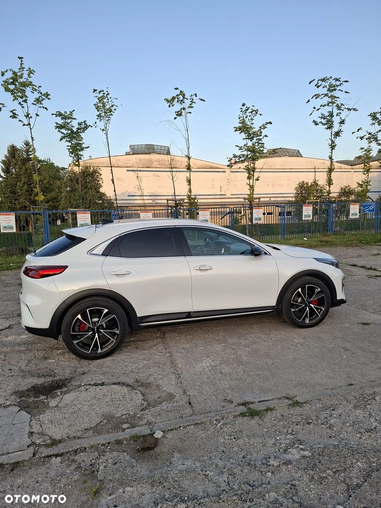Kia XCeed 1.4 T-GDI L Business Line DCT - 4