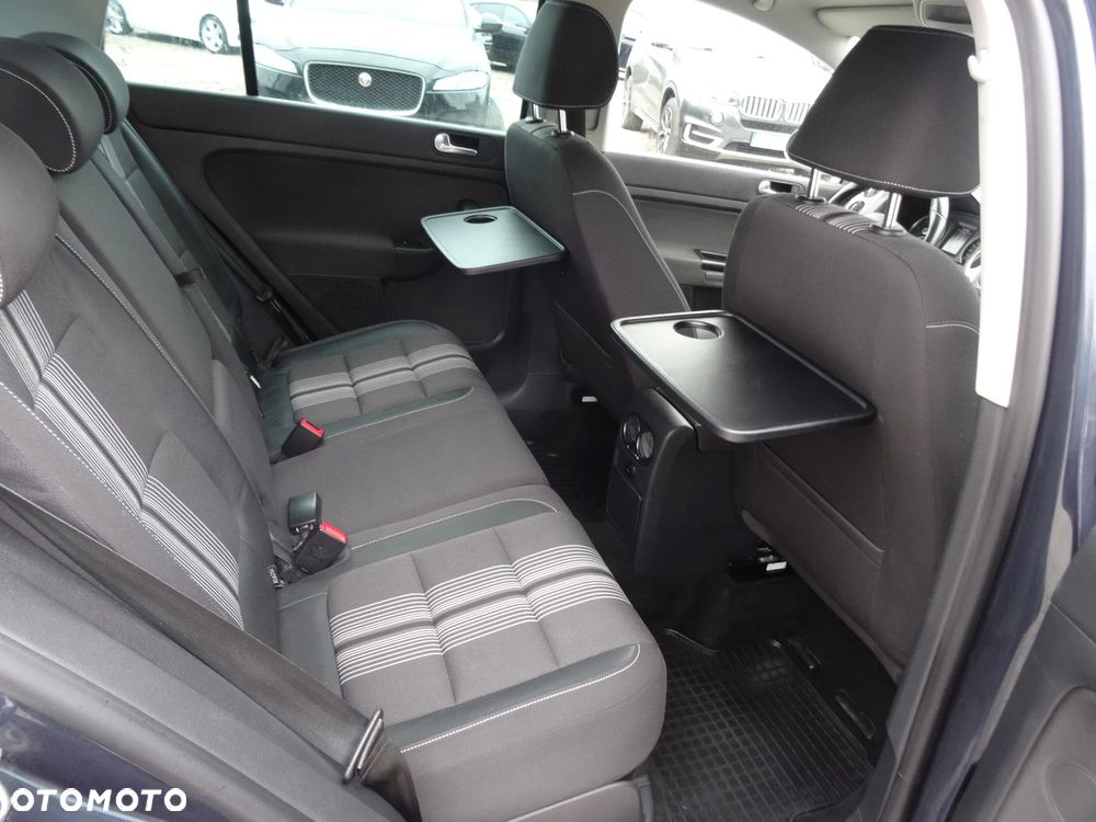 Volkswagen Golf Plus 1.6 TDI BlueMot Comfortline - 15