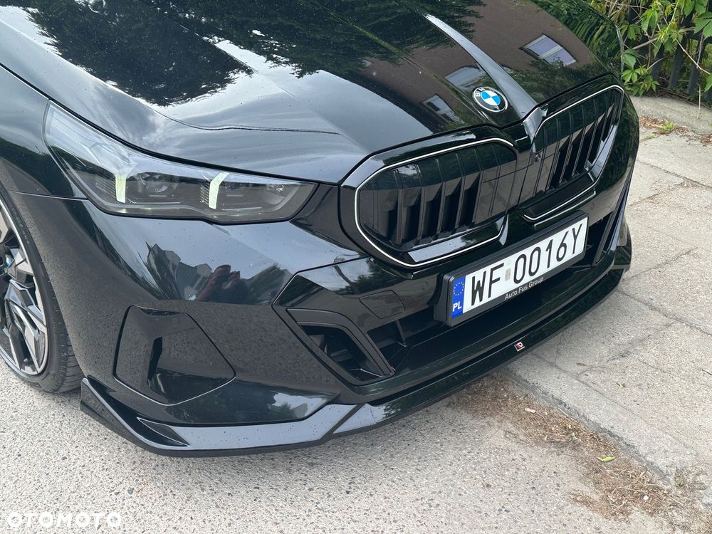 BMW Seria 5 520d xDrive mHEV M Sport - 11
