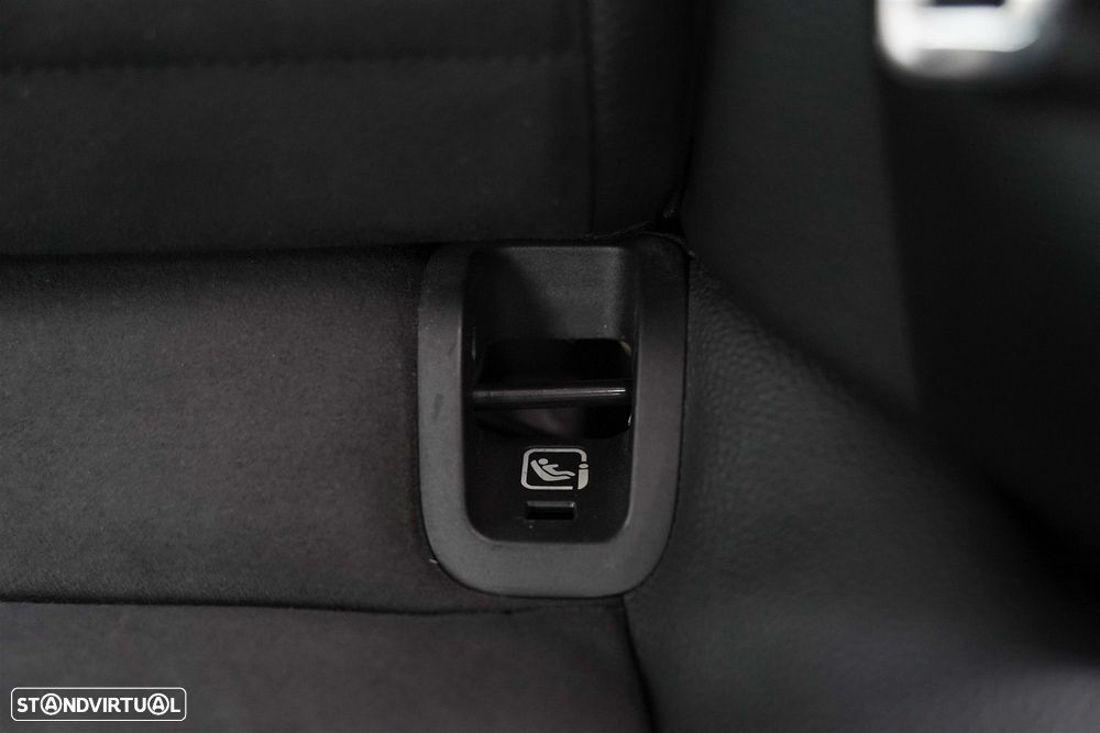 Mercedes-Benz E 220 d AMG Line - 15