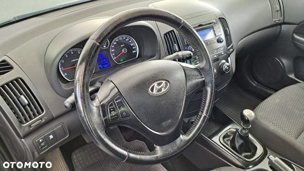Hyundai i30 1.4 Base - 6