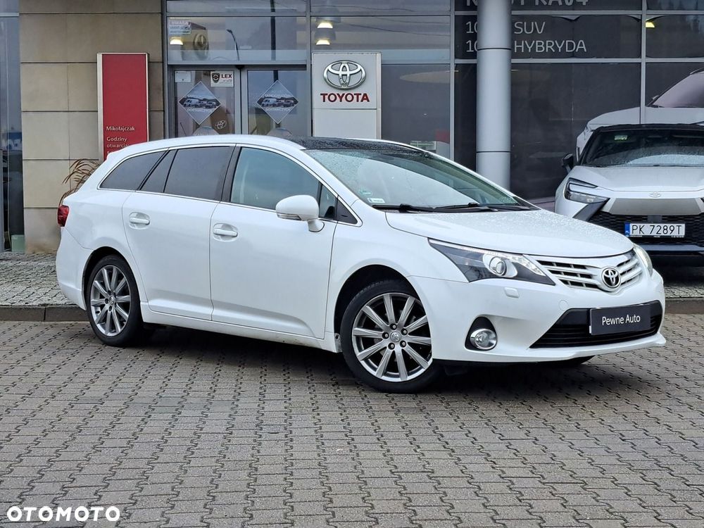 Toyota Avensis 2.0 Premium MS - 1