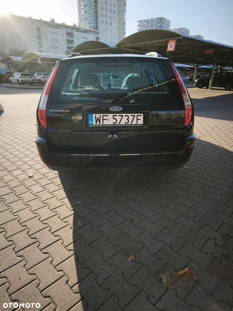 Ford Mondeo 2.0 Trend - 21