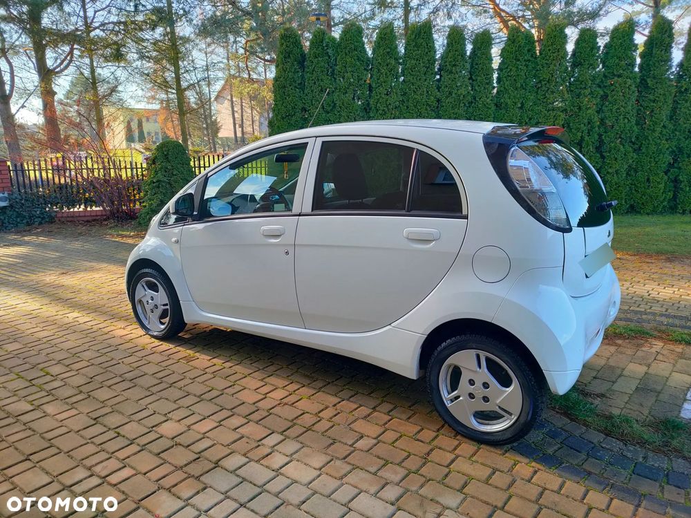 Mitsubishi i-MiEV - 4