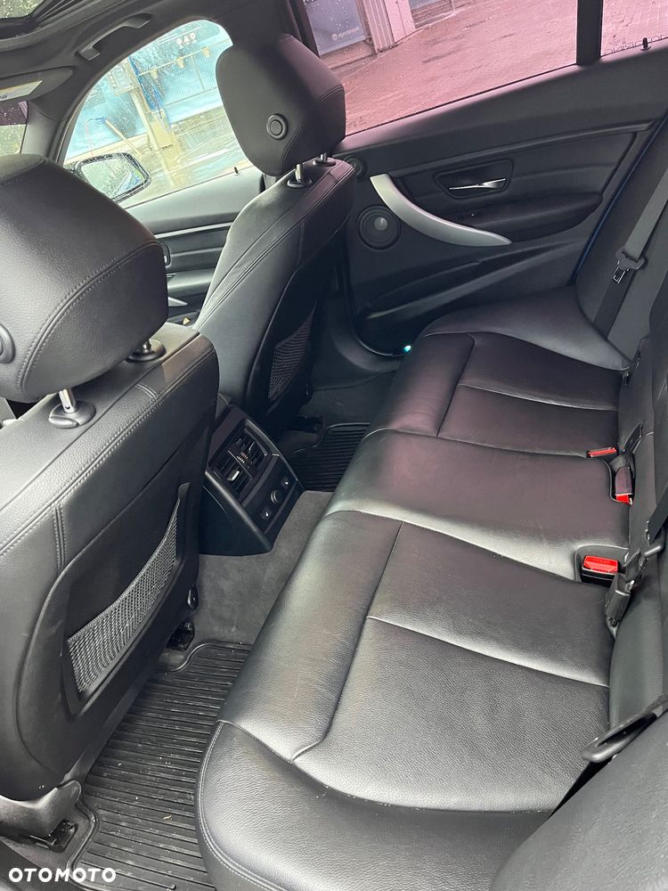 BMW Seria 3 - 10