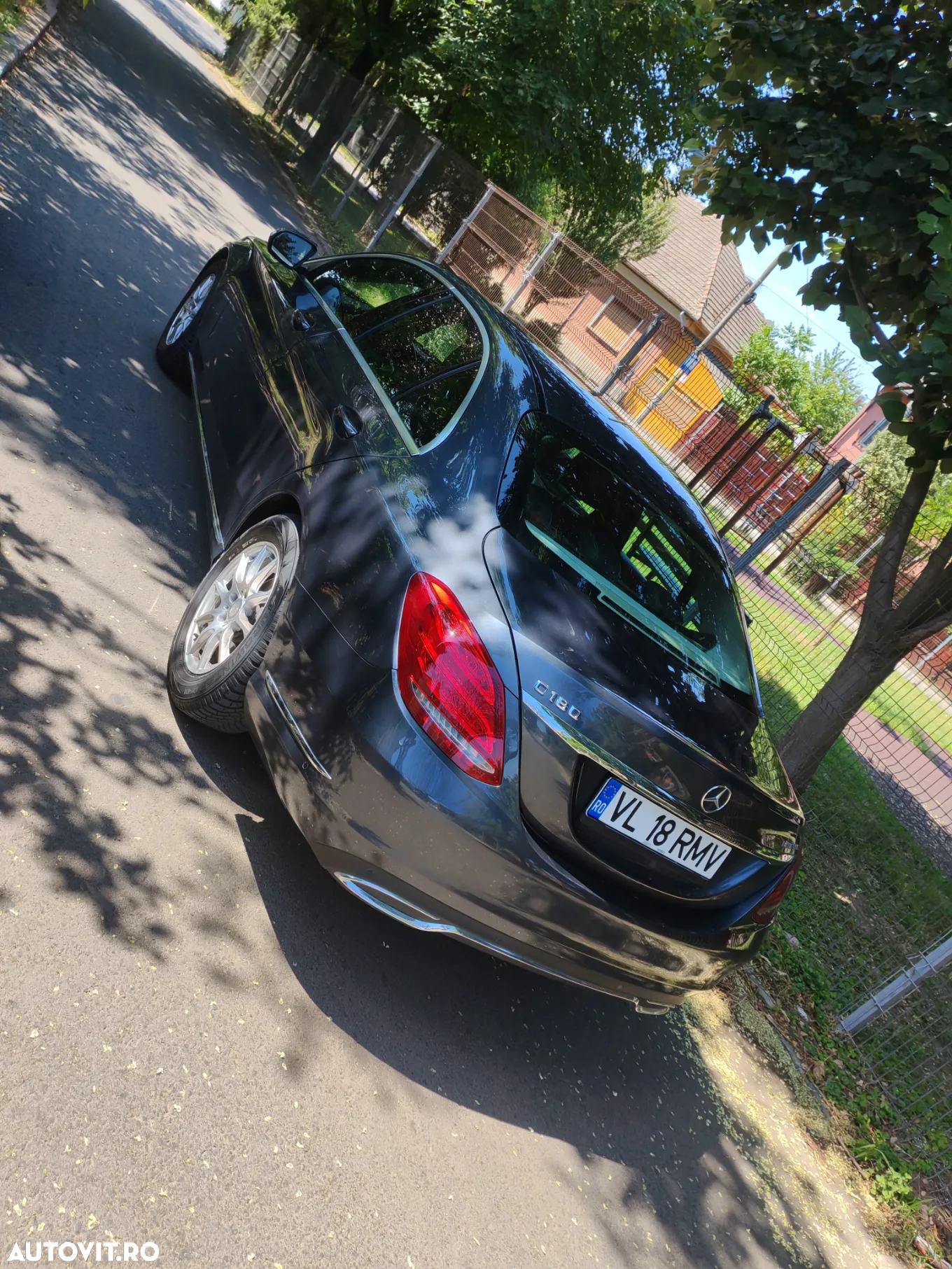 Mercedes-Benz C 180 (BlueTEC) d Exclusive - 32