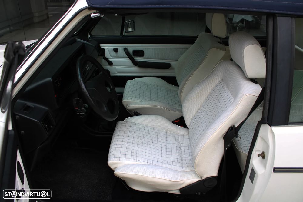 VW Golf Cabriolet 1.6 - 22